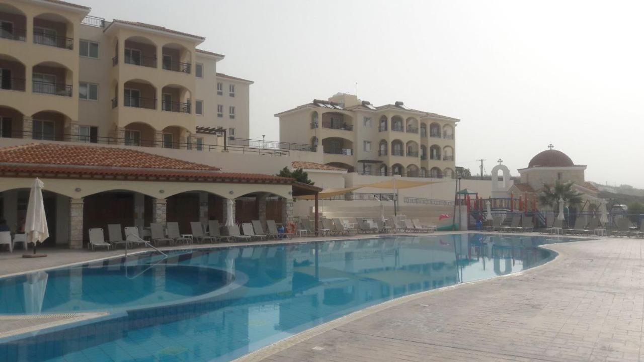 Cozy 2 Bedrooms Apartment In Complex With Swimming Pools And Beautiful View Paphos Exteriér fotografie