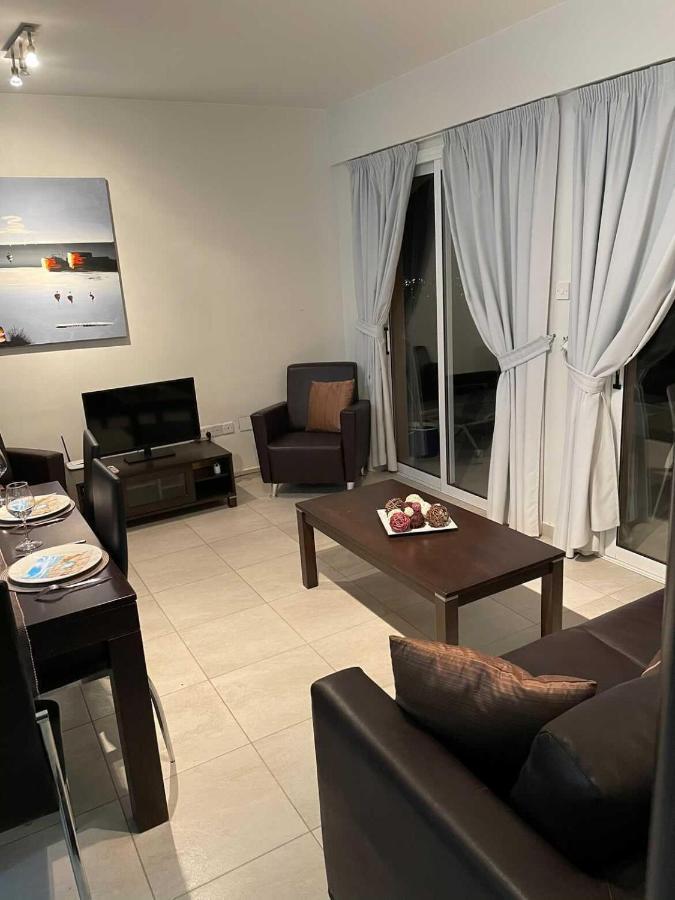 Cozy 2 Bedrooms Apartment In Complex With Swimming Pools And Beautiful View Paphos Exteriér fotografie